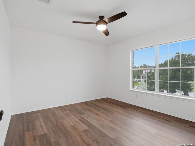 1687 Fir Cir, Schertz, TX 78154