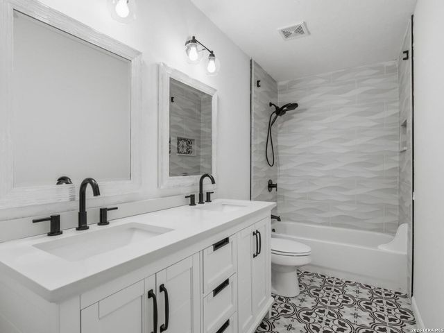 1687 Fir Cir, Schertz, TX 78154