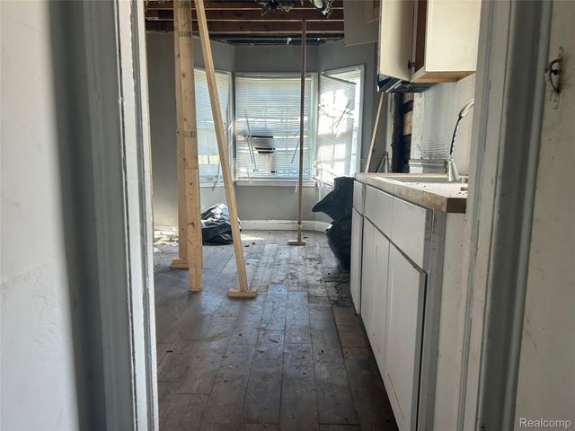 456 W Margaret Street, Detroit, MI 48203