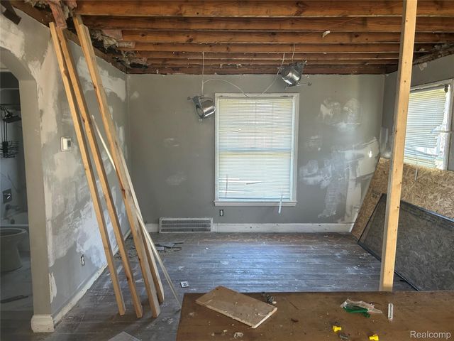 456 W Margaret Street, Detroit, MI 48203