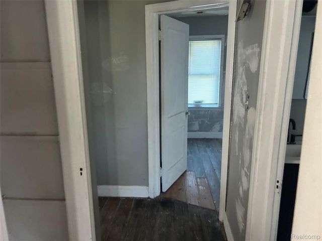 456 W Margaret Street, Detroit, MI 48203