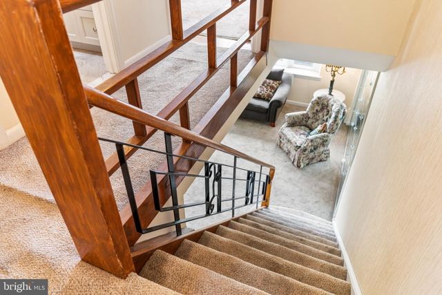 828 BRIGHTON ST, Philadelphia, PA 19111