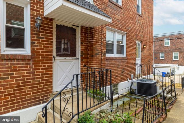 828 BRIGHTON ST, Philadelphia, PA 19111