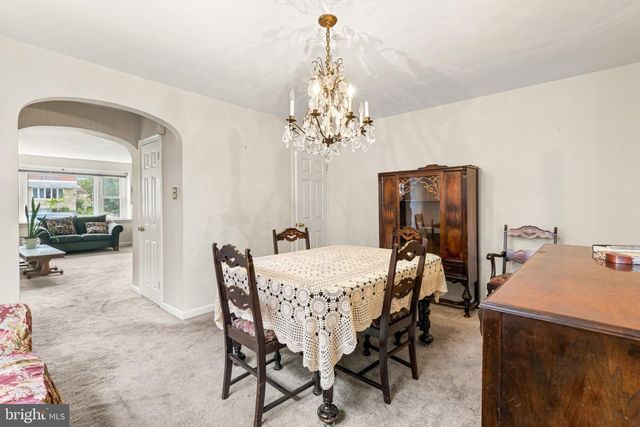 828 BRIGHTON ST, Philadelphia, PA 19111