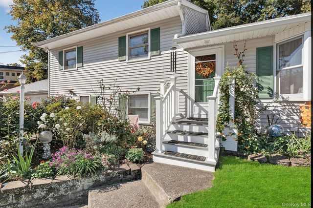 7 Weyant Terrace, Highland Falls, NY 10928