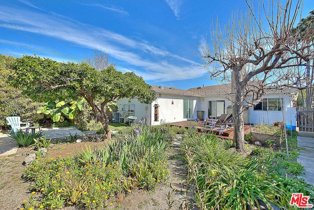 12467 Beatrice Street, Los Angeles, CA 90066