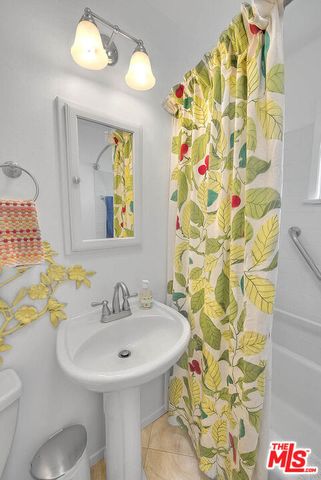 12467 Beatrice Street, Los Angeles, CA 90066