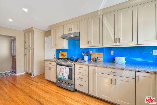 12467 Beatrice Street, Los Angeles, CA 90066