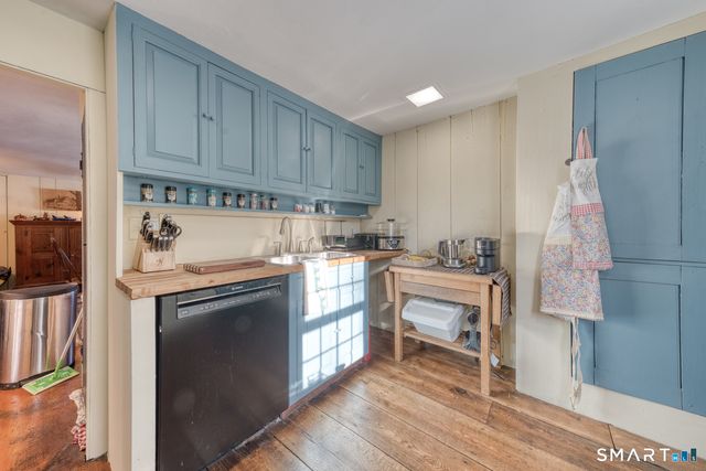 59 Hidden Lake Road, Haddam, CT 06441