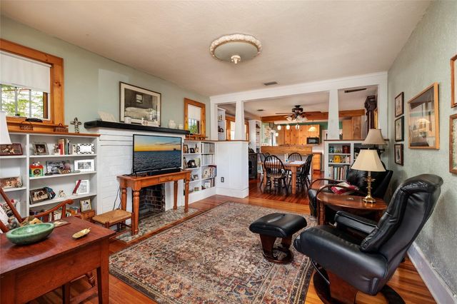 2557 16TH AVENUE N, St Petersburg, FL 33713