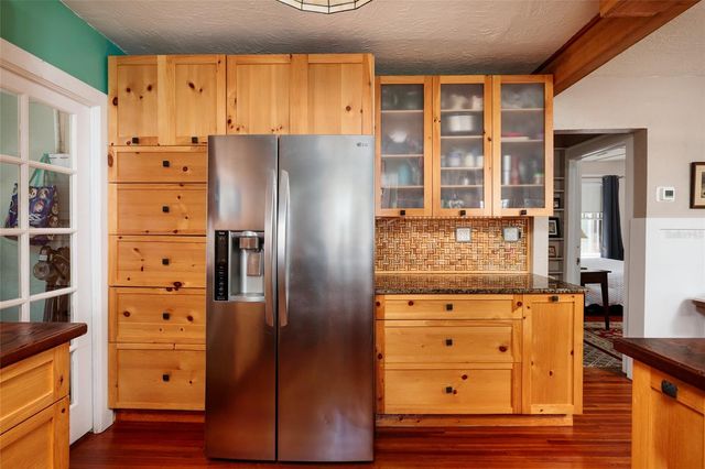 2557 16TH AVENUE N, St Petersburg, FL 33713