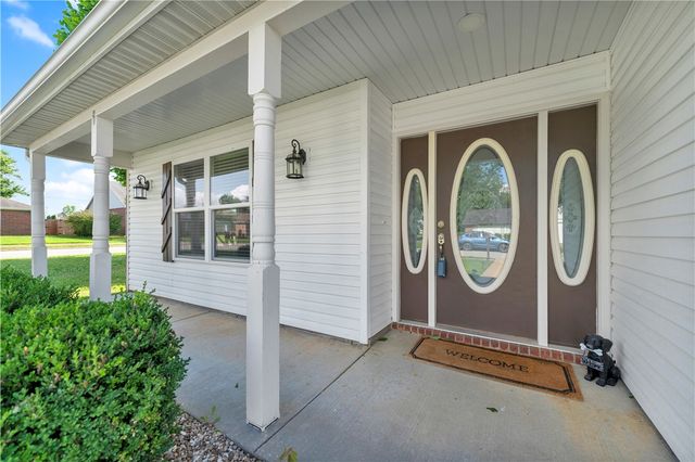 1606 24th Place, Rogers, AR 72758