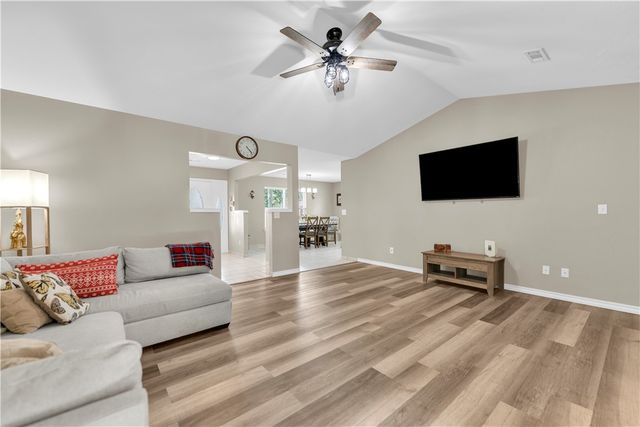 1606 24th Place, Rogers, AR 72758
