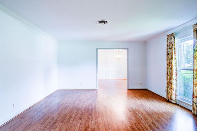 205 Hillcrest Drive, Alvin, TX 77511