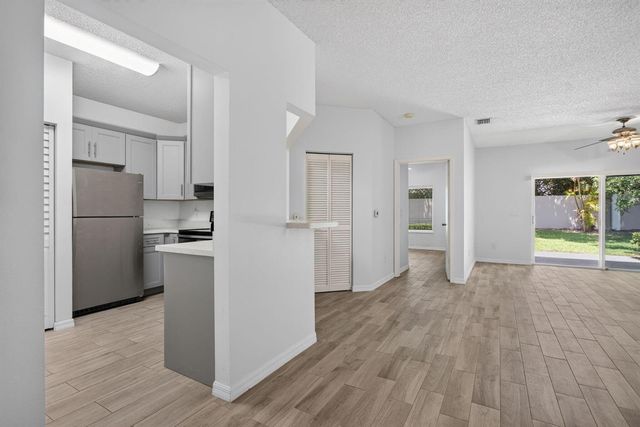 1263 SW 48th Terrace, Deerfield Beach, FL 33442