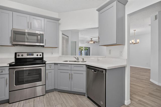 1263 SW 48th Terrace, Deerfield Beach, FL 33442