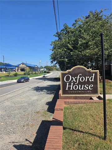 101 Oxford Place 17, High Point, NC 27262