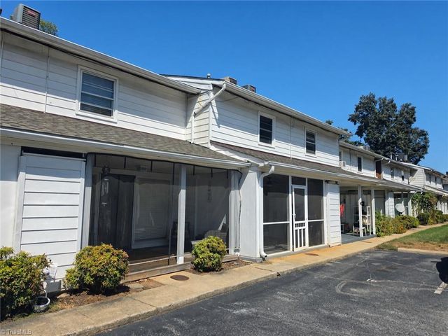 101 Oxford Place 17, High Point, NC 27262