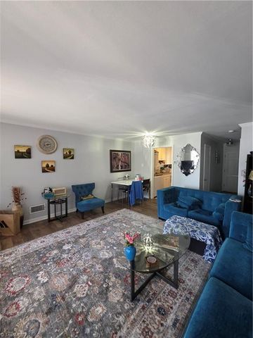 101 Oxford Place 17, High Point, NC 27262