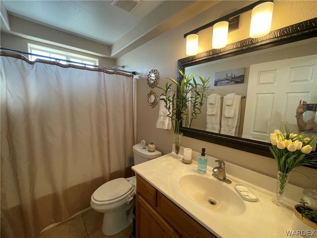 3315 E El Tovar Avenue, Kingman, AZ 86409