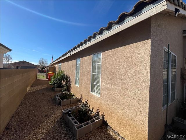 3315 E El Tovar Avenue, Kingman, AZ 86409