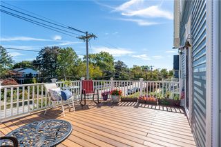 1291 Narragansett Boulevard 4, Cranston, RI 02905