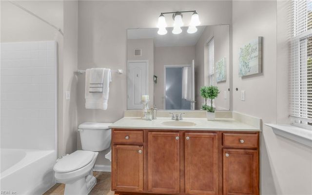 5317 Warminster Dr Unit 103, Virginia Beach, VA 23455