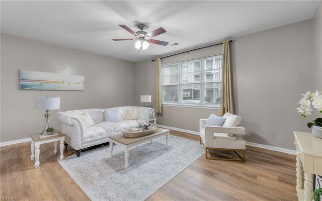 5317 Warminster Dr Unit 103, Virginia Beach, VA 23455