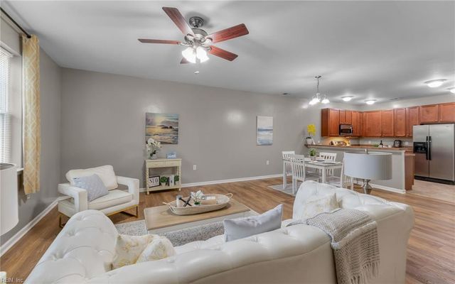 5317 Warminster Dr Unit 103, Virginia Beach, VA 23455