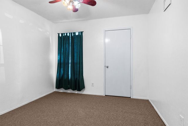 1133 Park Center Court, Saginaw, TX 76179