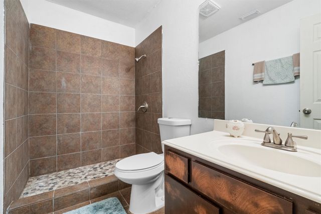 1133 Park Center Court, Saginaw, TX 76179