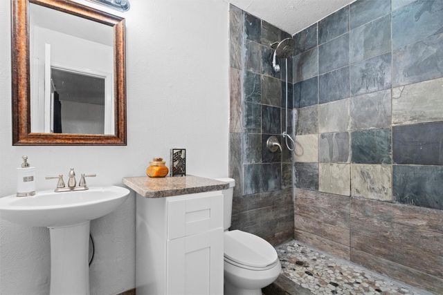 1133 Park Center Court, Saginaw, TX 76179