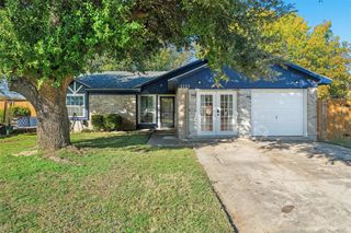 1133 Park Center Court, Saginaw, TX 76179