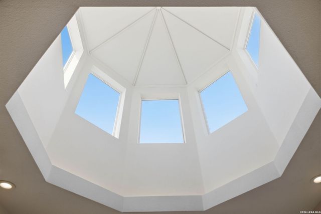 30 Devon Wood, San Antonio, TX 78257