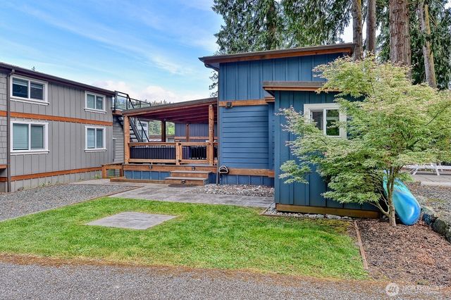 990 Lake Whatcom Boulevard #11, Sedro Woolley, WA 98284