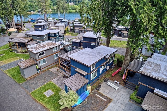 990 Lake Whatcom Boulevard #11, Sedro Woolley, WA 98284