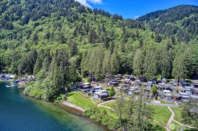 990 Lake Whatcom Boulevard #11, Sedro Woolley, WA 98284