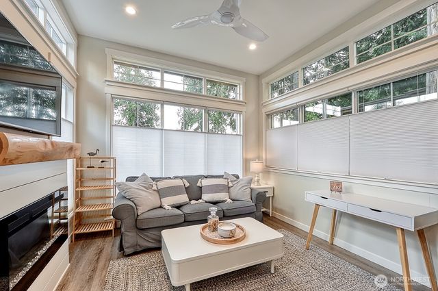 990 Lake Whatcom Boulevard #11, Sedro Woolley, WA 98284