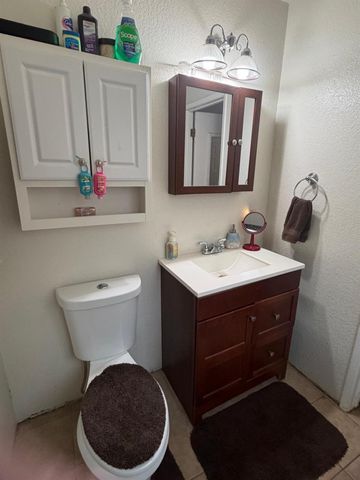 5109 Center Ave, Empire, CA 95319