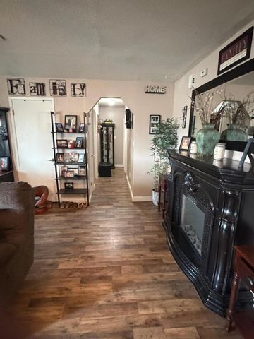 5109 Center Ave, Empire, CA 95319