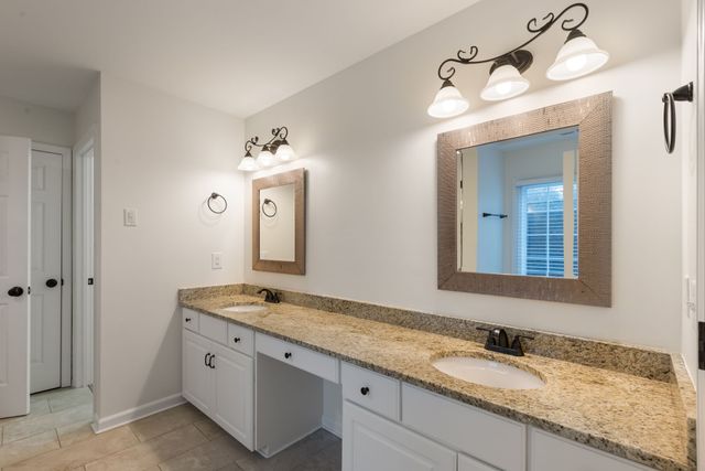 1501 Daphne Pl, Brentwood, TN 37027