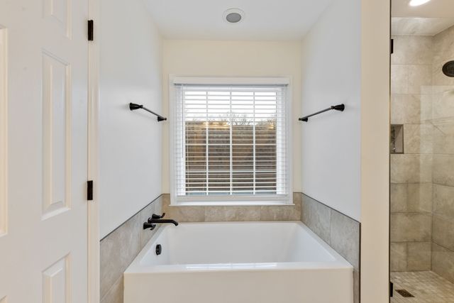1501 Daphne Pl, Brentwood, TN 37027