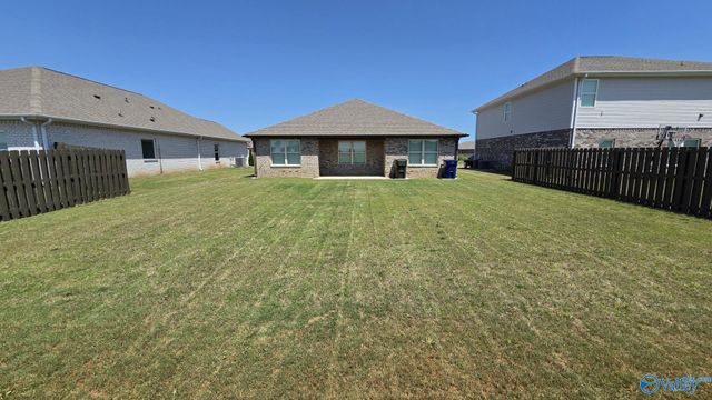 244 Cherry Laurel Drive, Hazel Green, AL 35750