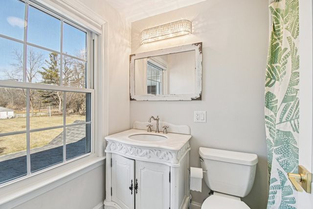 708 S Rose Farm Road, Woodstock, IL 60098