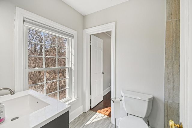 708 S Rose Farm Road, Woodstock, IL 60098