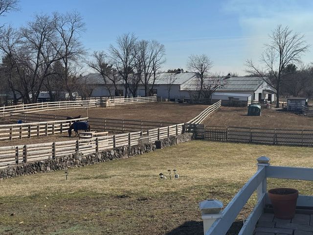 708 S Rose Farm Road, Woodstock, IL 60098