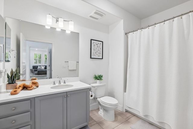 5704 Immersion Loop, San Jose, CA 95119