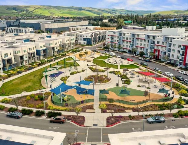 5704 Immersion Loop, San Jose, CA 95119