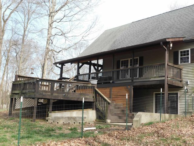 11087 S Trinity Lane, Pekin, IN 47165