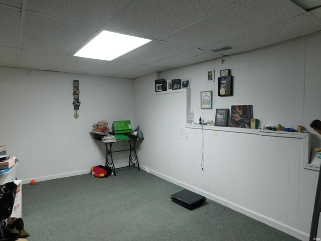 11087 S Trinity Lane, Pekin, IN 47165